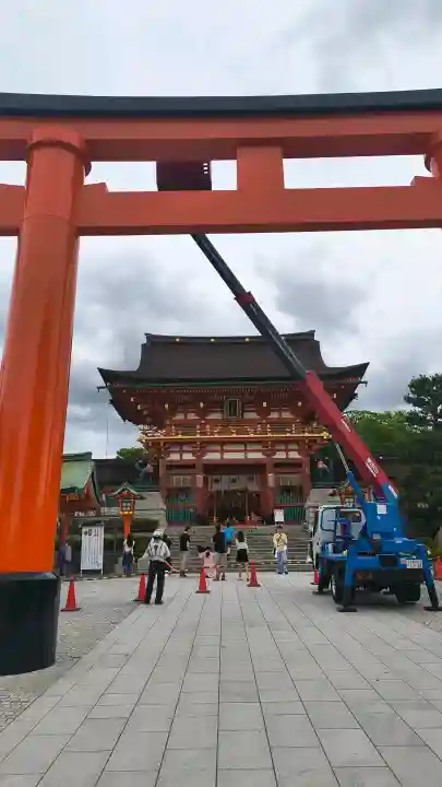 伏見稲荷大社(京都府)