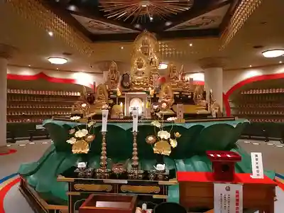 成田山札幌別院新栄寺の仏像
