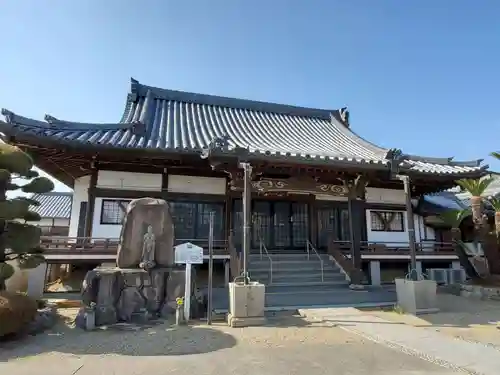 長楽寺の本殿・本堂