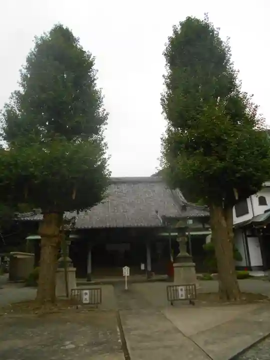 良長院の本殿・本堂