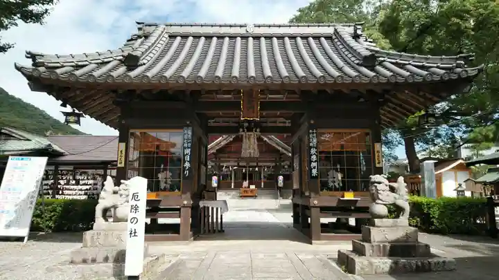 瀧宮神社の山門・神門