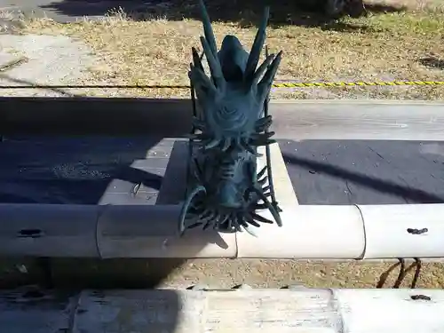 柄沢神社の手水舎