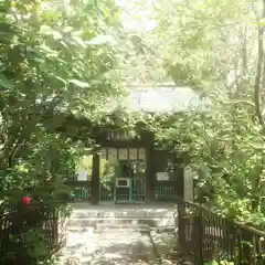 溝旗神社（肇國神社）の末社