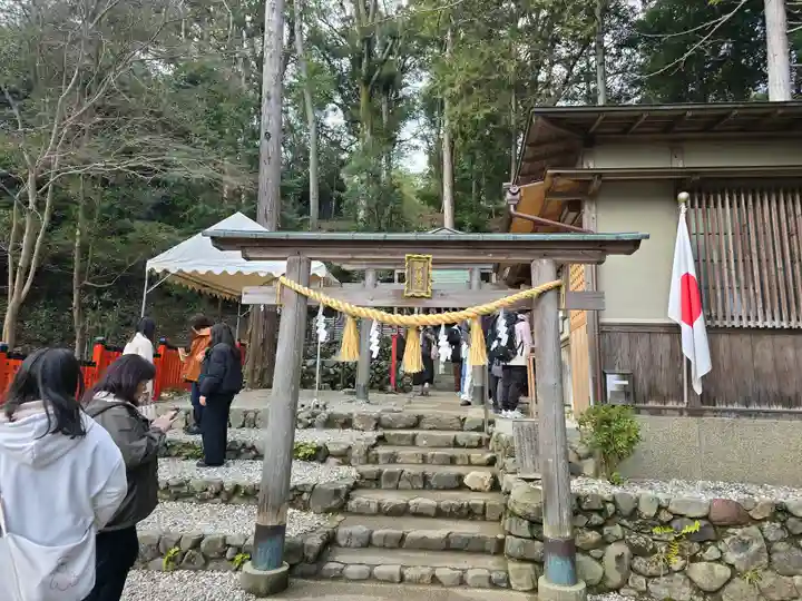 御髪神社の鳥居