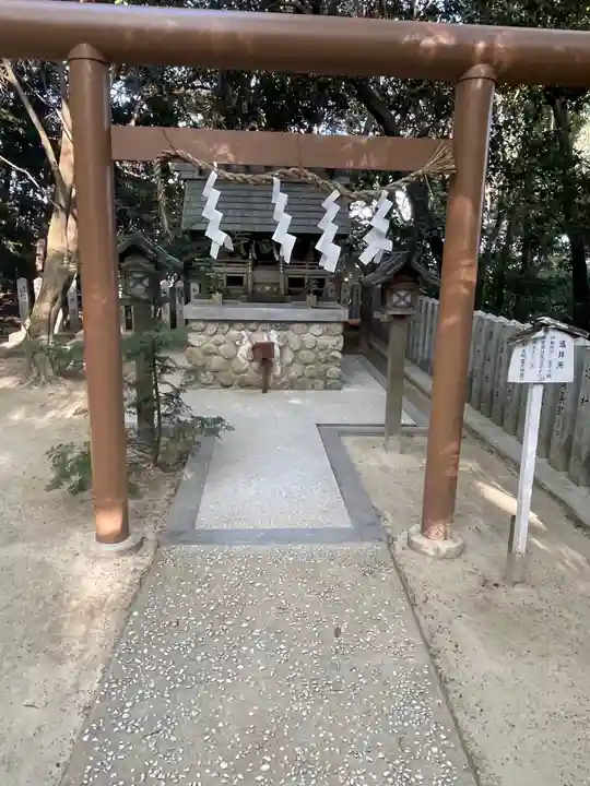 越木岩神社の末社・摂社