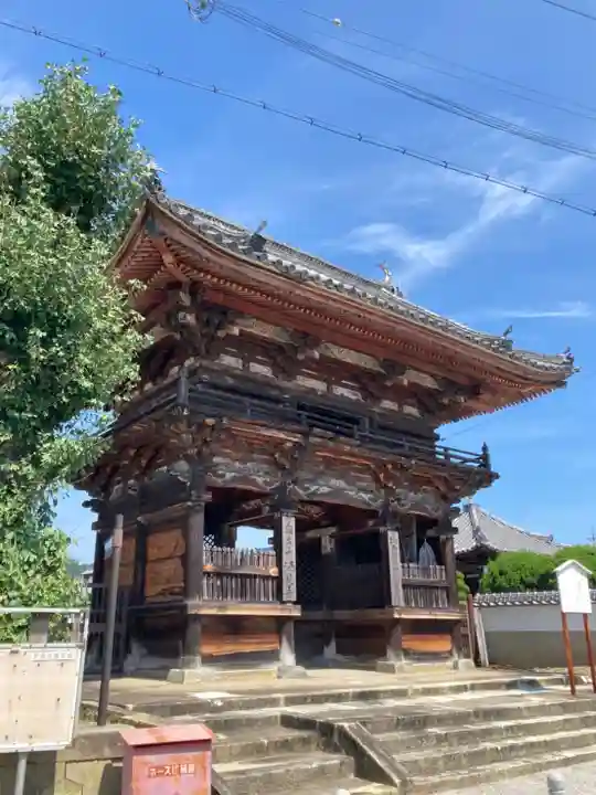 酒見寺の山門・神門