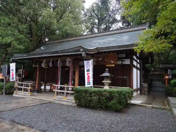岩屋神社の本殿・本堂