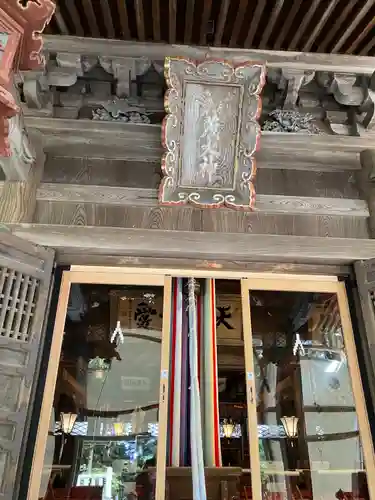 青海神社の本殿・本堂