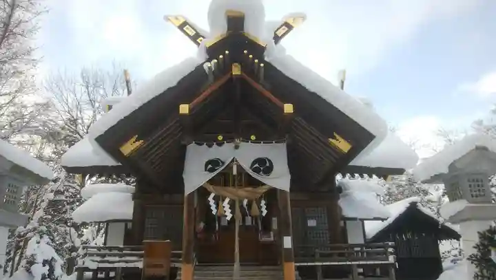 比布神社の本殿・本堂