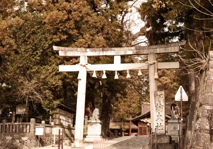 諏訪大社下社春宮(長野県)