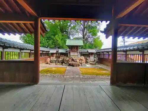 神明社（楠町）の本殿・本堂
