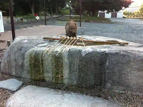 石見国一宮　物部神社の手水舎