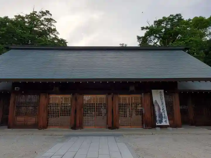 滋賀県護国神社の本殿・本堂