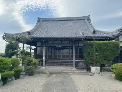 法養寺の{uncategorized: "未分類", other: "その他", undefined: "問題あり", building: "その他建物", grave: "お墓", sacred_gate: "鳥居", guardian: "狛犬", statue: "像", buddha: "仏像", history: "歴史", nature: "自然", garden: "庭園", animal: "動物", pagoda: "塔", temizu: "手水舎", mountain_gate: "山門・神門", sanctuary: "本殿・本堂", subordinate: "末社・摂社", art: "芸術", scenery: "景色", jizo: "地蔵", ema: "絵馬", goshuin: "御朱印", omikuji: "おみくじ", items: "授与品その他", amulet: "お守り", goshuincho: "御朱印帳", eats: "食事", festival: "お祭り", votive_dance: "神楽", shichigosan: "七五三参", wedding: "結婚式", experience: "体験その他", initially: "初詣", around: "周辺", anti_infection: "感染症対策"}