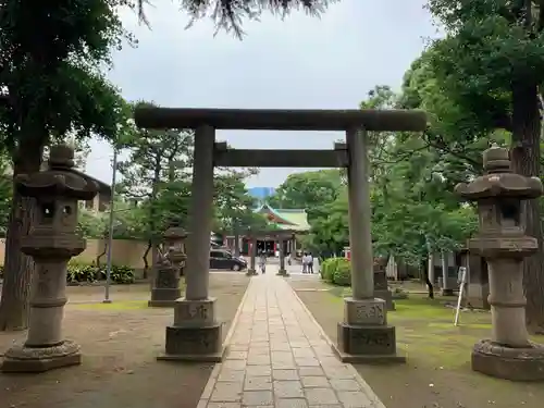品川神社の鳥居