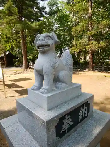 鷹栖神社の狛犬