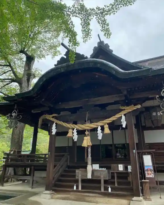賀羅加波神社の本殿・本堂
