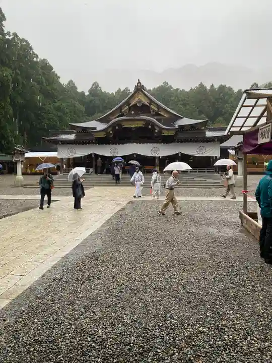 彌彦神社(新潟県)