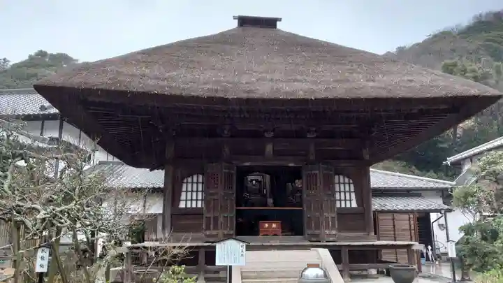 佛日庵の本殿・本堂