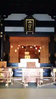 穴八幡宮の本殿・本堂