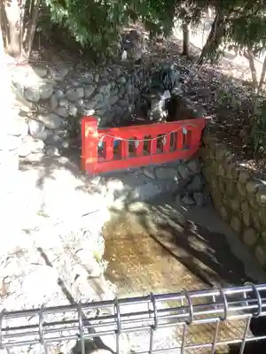 五社稲荷社の末社・摂社