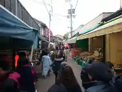 千代保稲荷神社の周辺