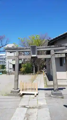 大鷲神社の鳥居