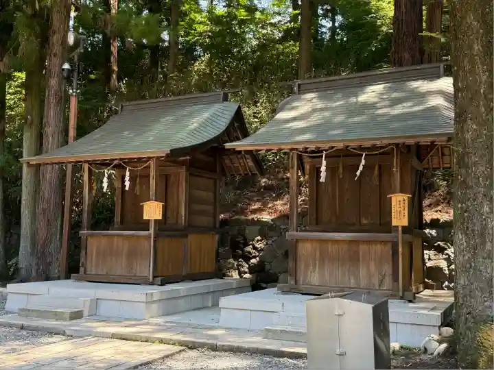 諏訪大社下社春宮(長野県)