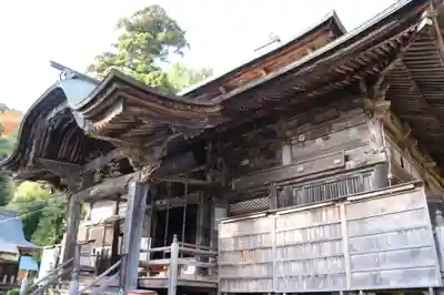 松尾寺の本殿・本堂