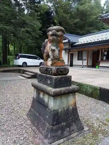 賀茂神社の狛犬