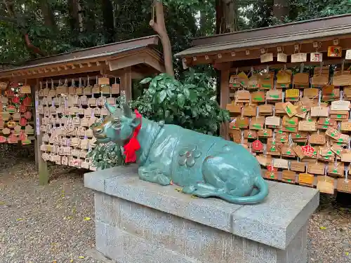 岩槻久伊豆神社の像