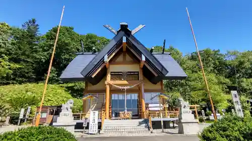 浦幌神社・乳神神社の本殿