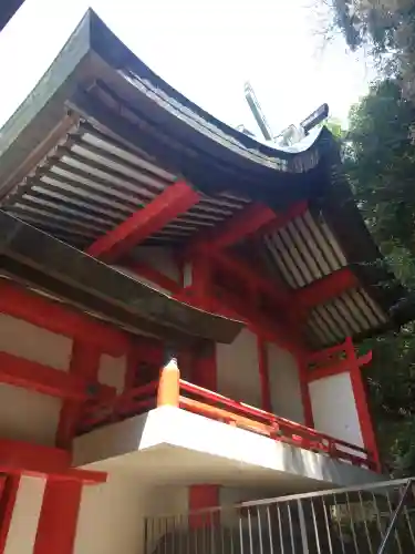 礒宮八幡神社の{uncategorized: "未分類", other: "その他", undefined: "問題あり", building: "その他建物", grave: "お墓", sacred_gate: "鳥居", guardian: "狛犬", statue: "像", buddha: "仏像", history: "歴史", nature: "自然", garden: "庭園", animal: "動物", pagoda: "塔", temizu: "手水舎", mountain_gate: "山門・神門", sanctuary: "本殿・本堂", subordinate: "末社・摂社", art: "芸術", scenery: "景色", jizo: "地蔵", ema: "絵馬", goshuin: "御朱印", omikuji: "おみくじ", items: "授与品その他", amulet: "お守り", goshuincho: "御朱印帳", eats: "食事", festival: "お祭り", votive_dance: "神楽", shichigosan: "七五三参", wedding: "結婚式", experience: "体験その他", initially: "初詣", around: "周辺", anti_infection: "感染症対策"}
