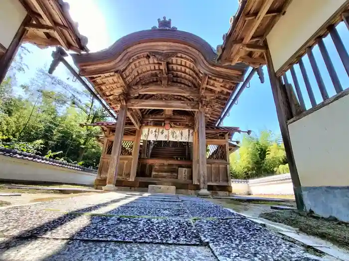 走田神社の本殿