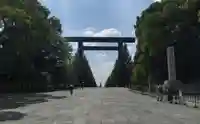 靖國神社の鳥居
