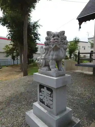 三里塚神社の狛犬