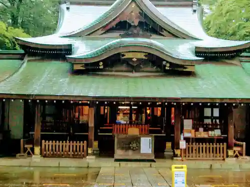 一言主神社の本殿・本堂