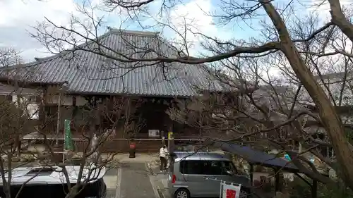 洞雲寺の本殿・本堂