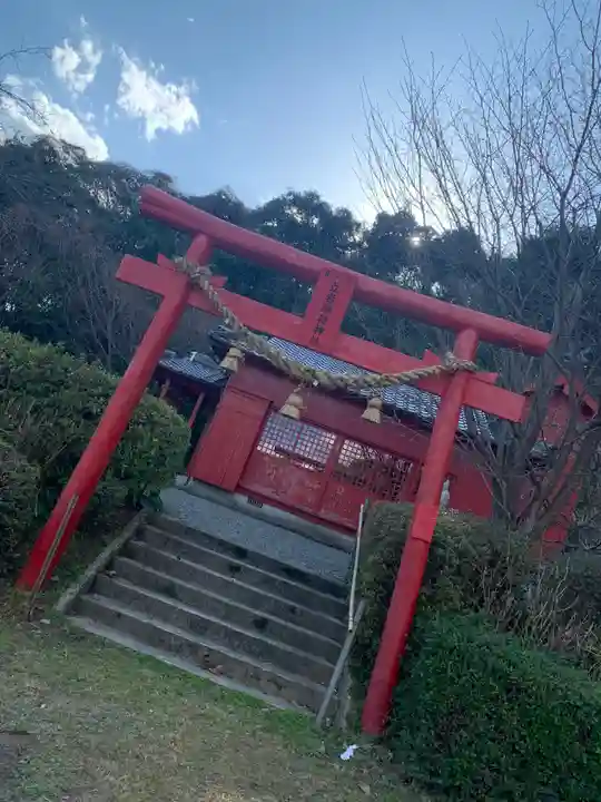立岩稲荷神社の鳥居