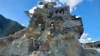 波立寺（波立薬師）の{uncategorized: "未分類", other: "その他", undefined: "問題あり", building: "その他建物", grave: "お墓", sacred_gate: "鳥居", guardian: "狛犬", statue: "像", buddha: "仏像", history: "歴史", nature: "自然", garden: "庭園", animal: "動物", pagoda: "塔", temizu: "手水舎", mountain_gate: "山門・神門", sanctuary: "本殿・本堂", subordinate: "末社・摂社", art: "芸術", scenery: "景色", jizo: "地蔵", ema: "絵馬", goshuin: "御朱印", omikuji: "おみくじ", items: "授与品その他", amulet: "お守り", goshuincho: "御朱印帳", eats: "食事", festival: "お祭り", votive_dance: "神楽", shichigosan: "七五三参", wedding: "結婚式", experience: "体験その他", initially: "初詣", around: "周辺", anti_infection: "感染症対策"}