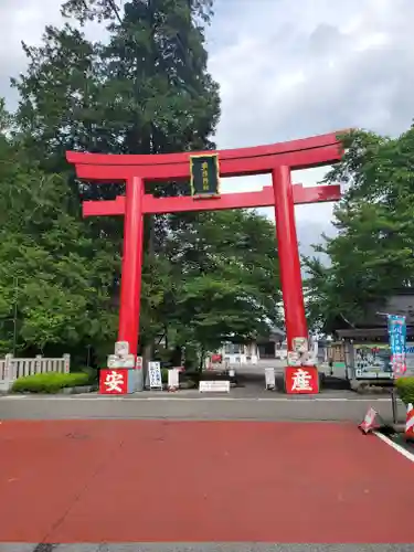 安住神社の鳥居