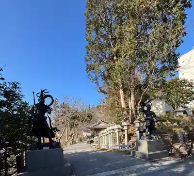 正法寺の{uncategorized: "未分類", other: "その他", undefined: "問題あり", building: "その他建物", grave: "お墓", sacred_gate: "鳥居", guardian: "狛犬", statue: "像", buddha: "仏像", history: "歴史", nature: "自然", garden: "庭園", animal: "動物", pagoda: "塔", temizu: "手水舎", mountain_gate: "山門・神門", sanctuary: "本殿・本堂", subordinate: "末社・摂社", art: "芸術", scenery: "景色", jizo: "地蔵", ema: "絵馬", goshuin: "御朱印", omikuji: "おみくじ", items: "授与品その他", amulet: "お守り", goshuincho: "御朱印帳", eats: "食事", festival: "お祭り", votive_dance: "神楽", shichigosan: "七五三参", wedding: "結婚式", experience: "体験その他", initially: "初詣", around: "周辺", anti_infection: "感染症対策"}