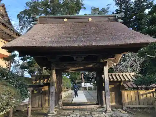 清澄寺の山門