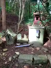 鼬幣稲荷神社の末社