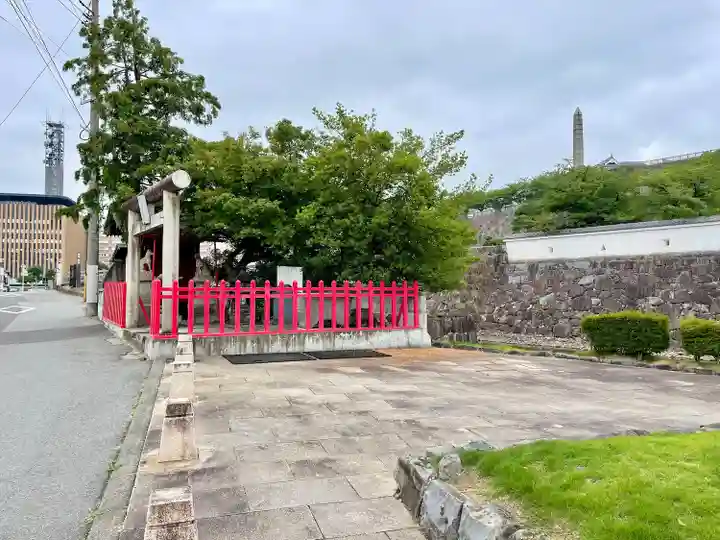 庄城稲荷大明神(山梨県)