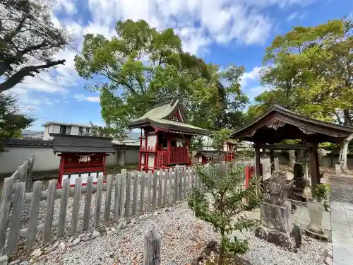 天王神社の{uncategorized: "未分類", other: "その他", undefined: "問題あり", building: "その他建物", grave: "お墓", sacred_gate: "鳥居", guardian: "狛犬", statue: "像", buddha: "仏像", history: "歴史", nature: "自然", garden: "庭園", animal: "動物", pagoda: "塔", temizu: "手水舎", mountain_gate: "山門・神門", sanctuary: "本殿・本堂", subordinate: "末社・摂社", art: "芸術", scenery: "景色", jizo: "地蔵", ema: "絵馬", goshuin: "御朱印", omikuji: "おみくじ", items: "授与品その他", amulet: "お守り", goshuincho: "御朱印帳", eats: "食事", festival: "お祭り", votive_dance: "神楽", shichigosan: "七五三参", wedding: "結婚式", experience: "体験その他", initially: "初詣", around: "周辺", anti_infection: "感染症対策"}