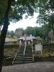 蜂前神社の建物その他