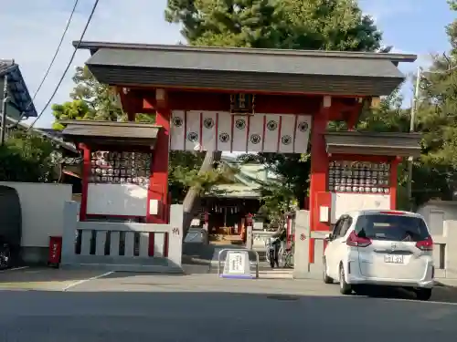 五方山熊野神社の{uncategorized: "未分類", other: "その他", undefined: "問題あり", building: "その他建物", grave: "お墓", sacred_gate: "鳥居", guardian: "狛犬", statue: "像", buddha: "仏像", history: "歴史", nature: "自然", garden: "庭園", animal: "動物", pagoda: "塔", temizu: "手水舎", mountain_gate: "山門・神門", sanctuary: "本殿・本堂", subordinate: "末社・摂社", art: "芸術", scenery: "景色", jizo: "地蔵", ema: "絵馬", goshuin: "御朱印", omikuji: "おみくじ", items: "授与品その他", amulet: "お守り", goshuincho: "御朱印帳", eats: "食事", festival: "お祭り", votive_dance: "神楽", shichigosan: "七五三参", wedding: "結婚式", experience: "体験その他", initially: "初詣", around: "周辺", anti_infection: "感染症対策"}