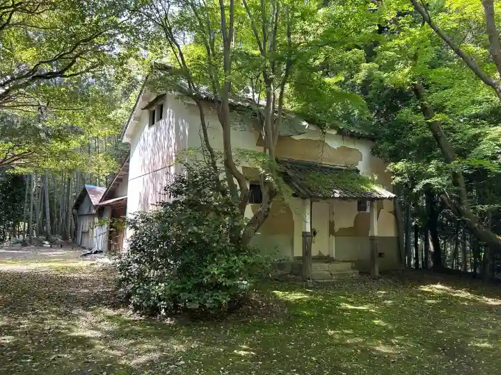 石清水八幡宮の{uncategorized: "未分類", other: "その他", undefined: "問題あり", building: "その他建物", grave: "お墓", sacred_gate: "鳥居", guardian: "狛犬", statue: "像", buddha: "仏像", history: "歴史", nature: "自然", garden: "庭園", animal: "動物", pagoda: "塔", temizu: "手水舎", mountain_gate: "山門・神門", sanctuary: "本殿・本堂", subordinate: "末社・摂社", art: "芸術", scenery: "景色", jizo: "地蔵", ema: "絵馬", goshuin: "御朱印", omikuji: "おみくじ", items: "授与品その他", amulet: "お守り", goshuincho: "御朱印帳", eats: "食事", festival: "お祭り", votive_dance: "神楽", shichigosan: "七五三参", wedding: "結婚式", experience: "体験その他", initially: "初詣", around: "周辺", anti_infection: "感染症対策"}