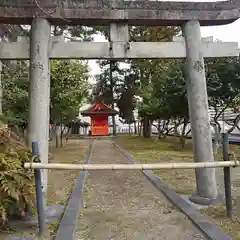 西大寺石落神社本殿の鳥居